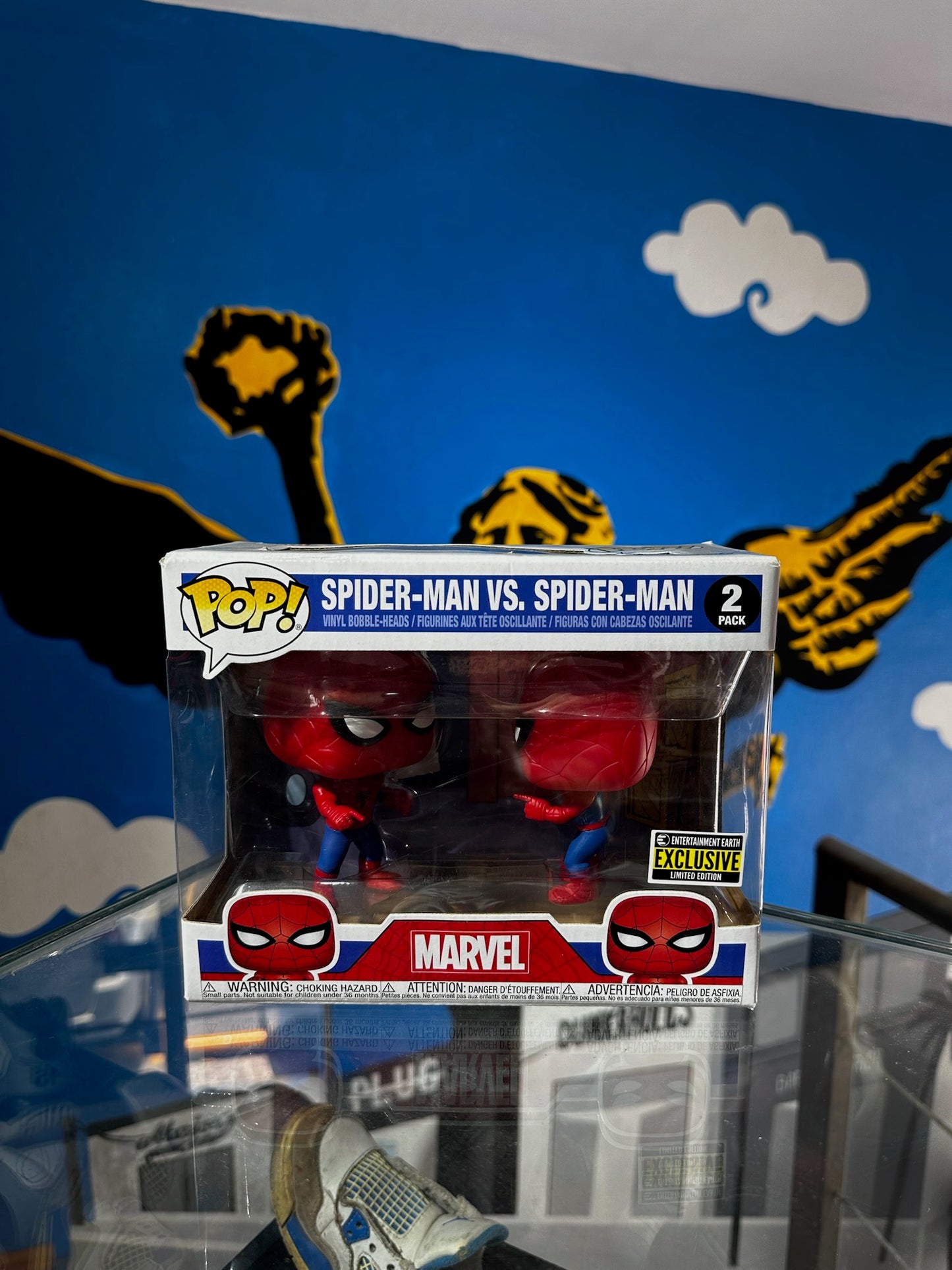 Funko Pop Spiderman vs Spiderman
