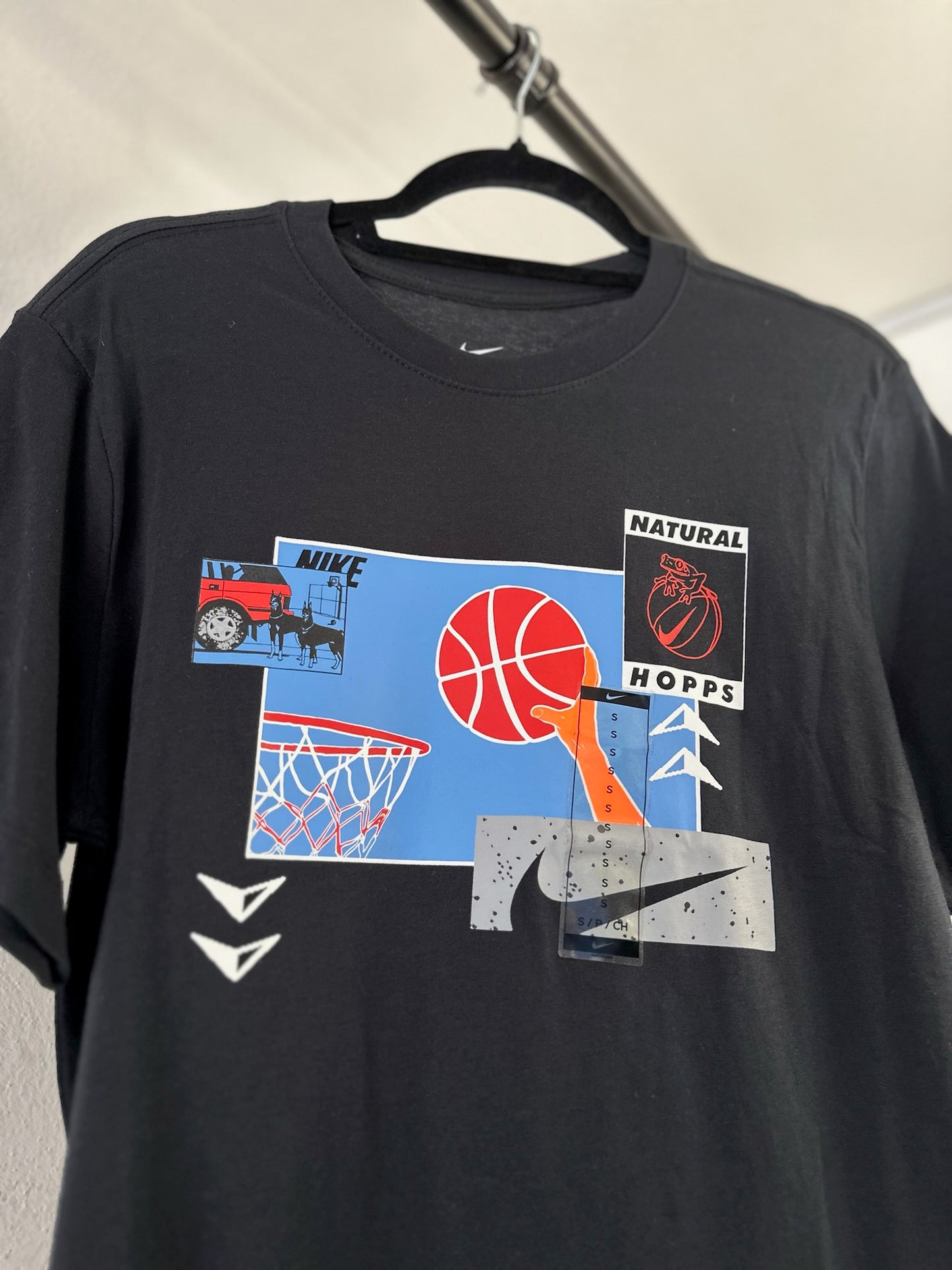 PLAYERA NIKE NEGRA BASQUET