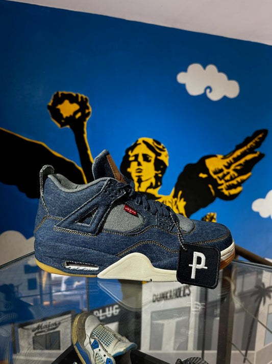 JORDAN 4 LEVIS