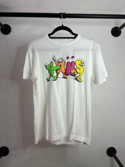 PLAYERA KAWS COLORES